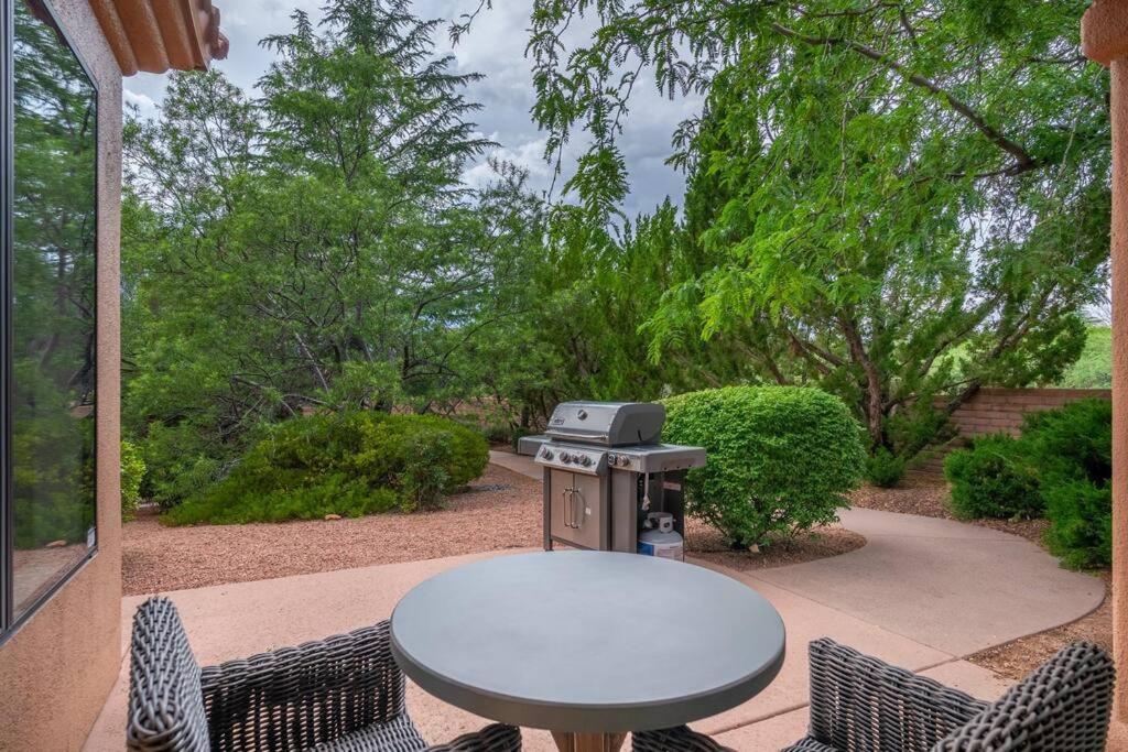 Amazing Luxury Home With Hot Tub & Views セドナ エクステリア 写真