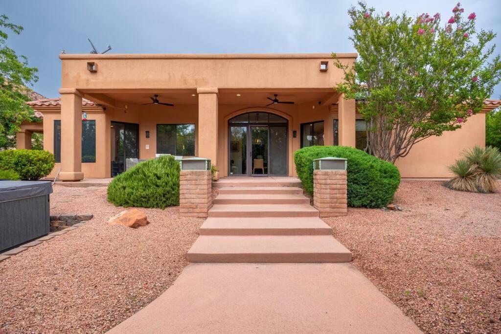 Amazing Luxury Home With Hot Tub & Views セドナ エクステリア 写真
