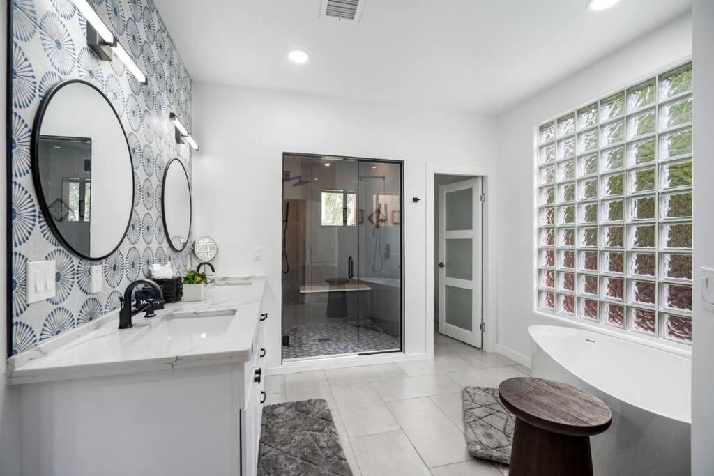 Amazing Luxury Home With Hot Tub & Views セドナ エクステリア 写真